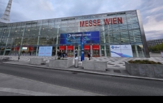 SML����Ʈ��, 2025 ESCMID ����ȸ�� ��ǰ �������� �۷ι� ���»� �߱� ����